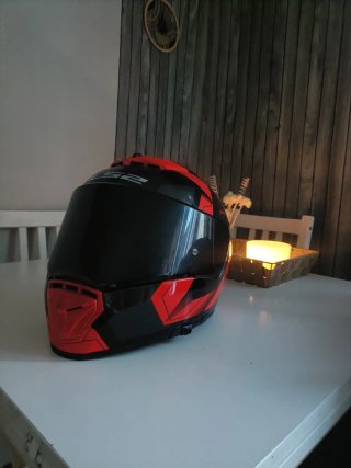 Casco Integral LS2 Negro/Rojo