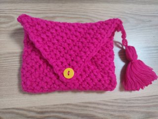 Monederos crochet morado y blanco
