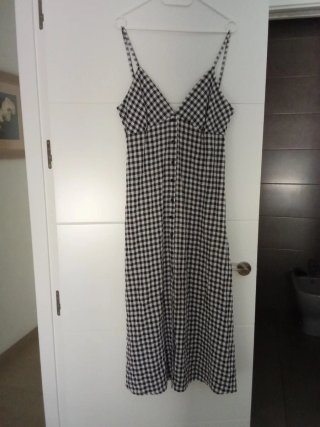 Vestido midi cuadros blanco y negro