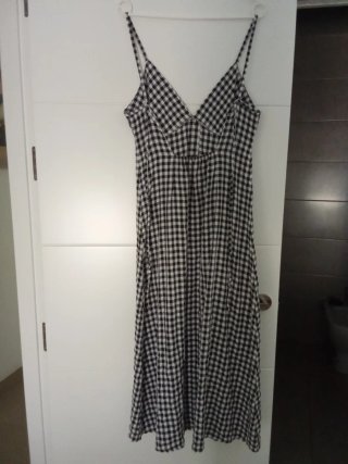 Vestido midi cuadros blanco y negro