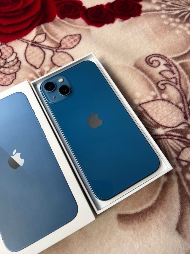 iPhone 13 128GB