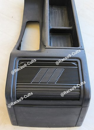 /// Tapa Cenicero BMW E46