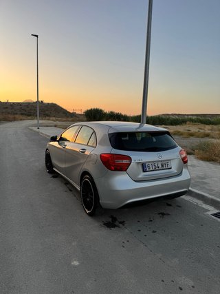 Mercedes-Benz Clase A180
