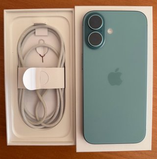 iPhone 16 256GB Verde azulado