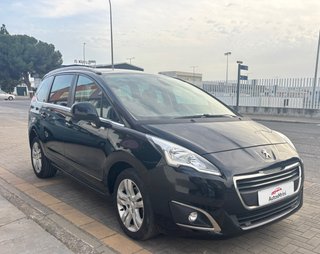 Peugeot 5008 2016