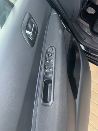Peugeot 5008 2016