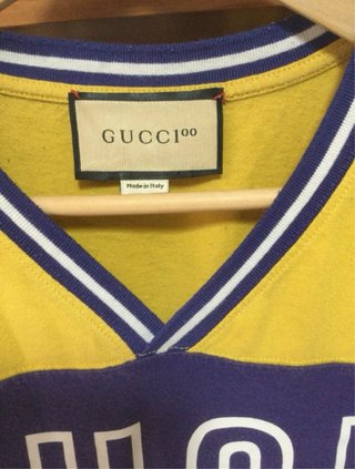 Camiseta Gucci. Talla L