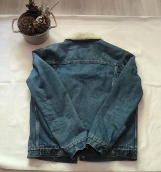 Chaqueta Levi's Denim con Forro Sherpa
