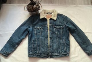 Chaqueta Levi's Denim con Forro Sherpa