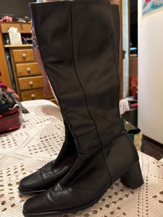 Botas de piel Wonder talla 40