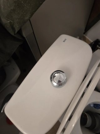 Inodoro Roca con Salida Inferior