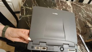 Portátil Retro Toshiba Satellite 2060CDS + Manual