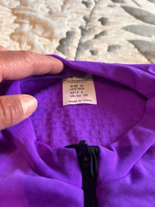 Maillot lameda morado nuevo XS