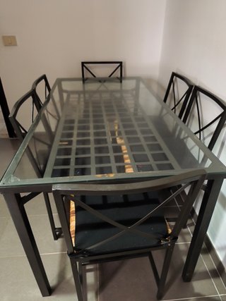 Comedor 6 puestos cristal y metal