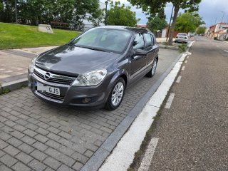 Opel Astra 2009