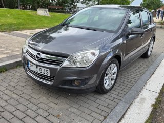 Opel Astra 2009