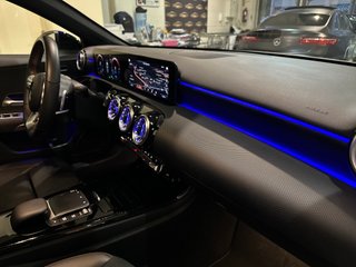 Mercedes-Benz Clase A250e AMG line