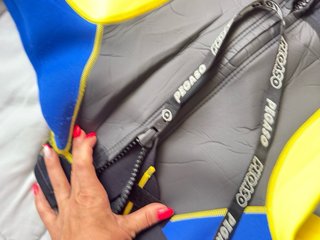 Neopreno infantil Pegaso Talla 5-6 años