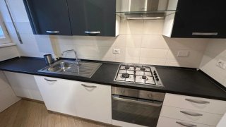 Cucina completa Beko bianca e nera
