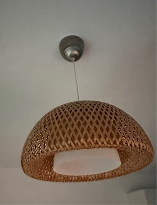 Lámpara de techo de bambú color madera