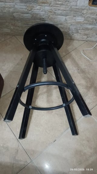 Sgabello Dalfred IKEA legno nero
