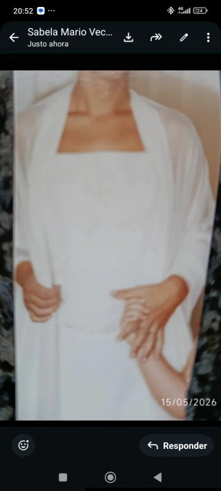 Vestido de Novia Raso Doble y Chal Tul
