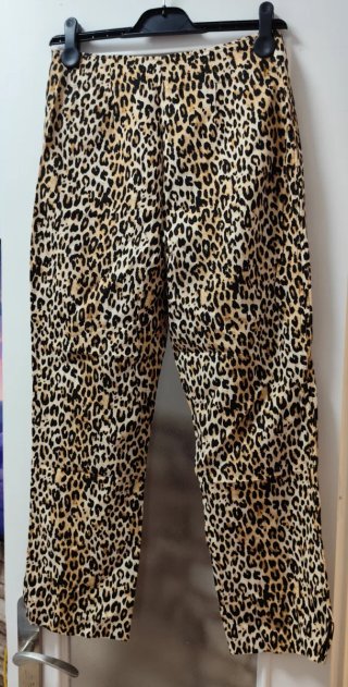 ✨ NO NEGOCIABLE ✨  Pantalones Zara leopardo