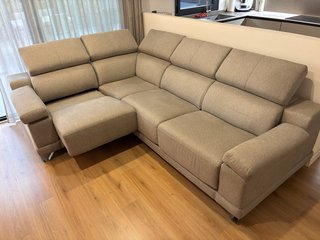 Sofá chaise longue gris 4 plazas