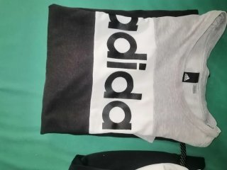 Sudadera Adidas Negra y Blanca