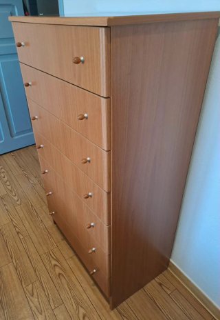 Conjunto dormitorio: mesitas, cabecero y sinfonier