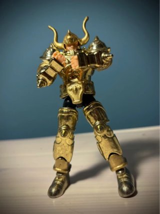 Action Figure Armatura Dorata