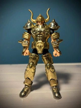 Action Figure Armatura Dorata