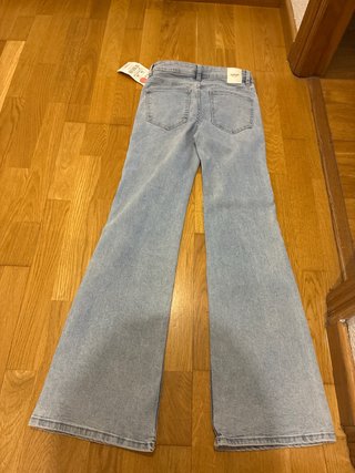 Pantalón vaquero campana azul talla 34