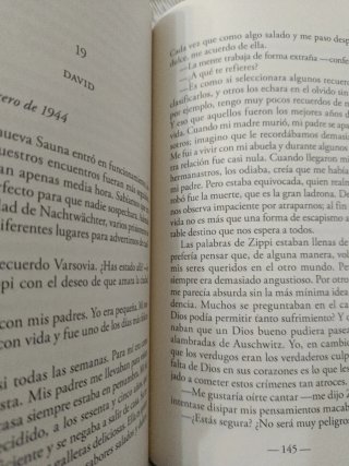 Libro Canción de amor en Auschwitz. Mario Escobar