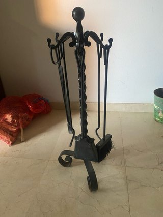 Juego de chimenea metálico