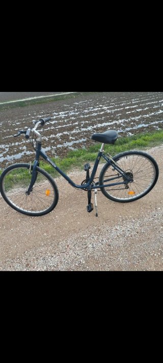 Bicicleta Decathlon azul