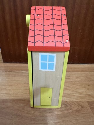 Casa in legno Peppa Pig con figure