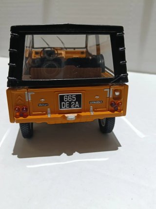 Norev 1/18 Citroen Mehari