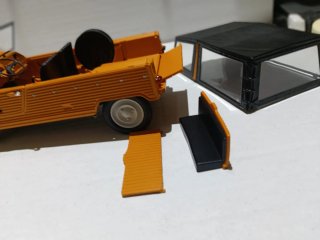 Norev 1/18 Citroen Mehari