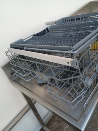 Cestas lavavajillas Grundig CornerWash GR7700