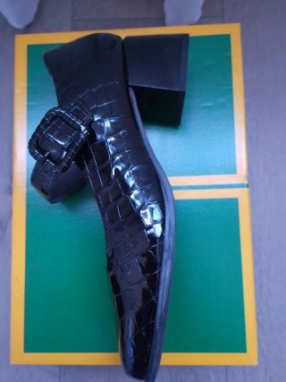 Zapatos Pitillos negros charol efecto piel
