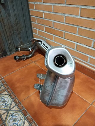 Tubo de escape Yamaha MT-07