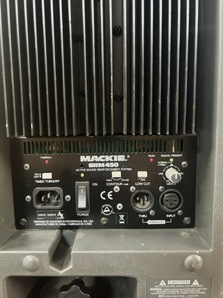Pareja Altavoces Mackie SRM450 + Soportes