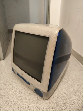 iMac G3 2000 color Indigo