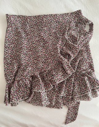 Conjunto ideal para verano, cenas, vacaciones