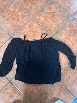 Conjunto ideal para verano, cenas, vacaciones