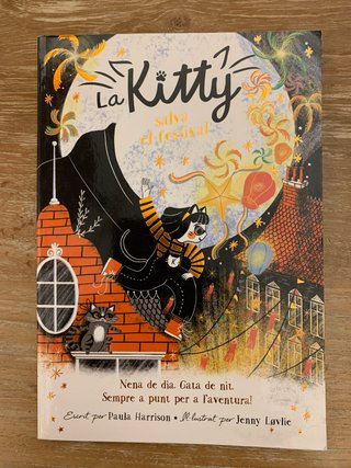 Libro ‘La Kitty salva el festival’ (català)