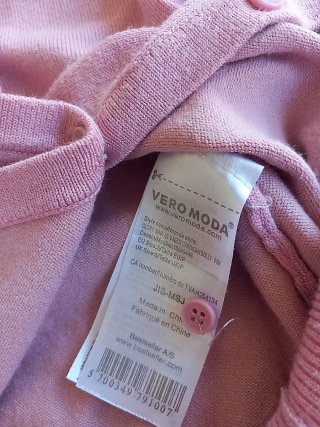 Chaqueta de punto rosa de Vero Moda