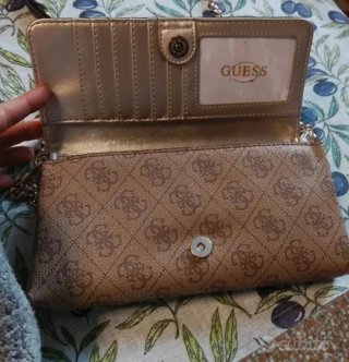Borsa Guess marrone/oro