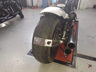Moto Custom Negra